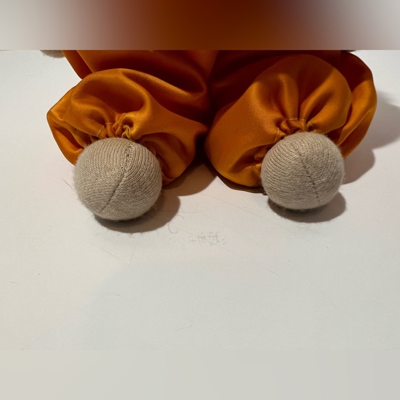 Vintage Q-Tee Clown Sand Doll with Orange Outfit White Soft Hair Hand Painted - Picture 3 of 10